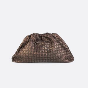 Bolso Pouch Piel Trenzada – Marrón