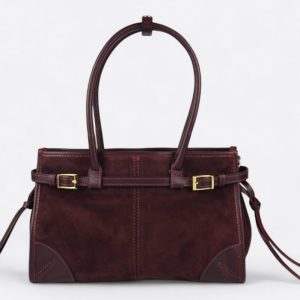SOHO – Bolso de Hombro Estructurado de Ante Burdeos