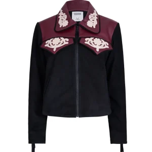 Chamarra clásica Pockets vino con flecos