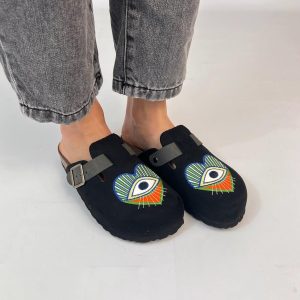 A Glance clogs