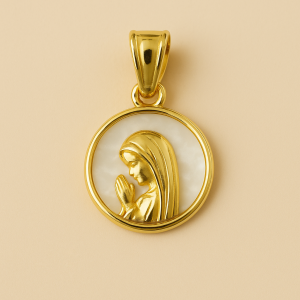 Medalla virgen niña oro 18k nácar